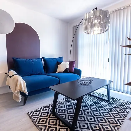 Pristine 1 And 2 Bedroom Near Business District By Belvilla * Birmingham